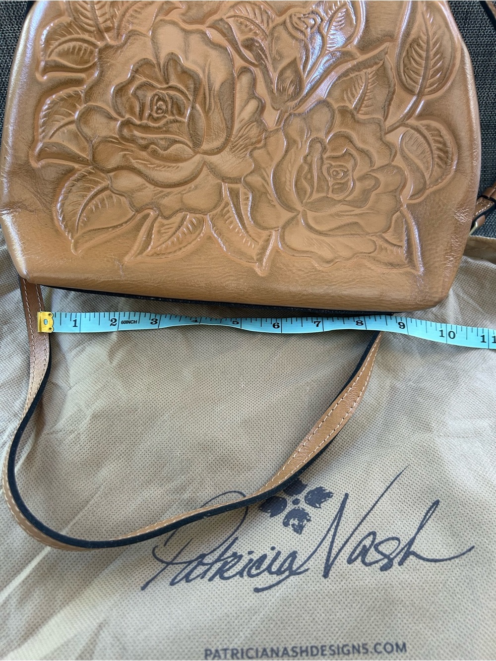 Patricia Nash Tan Embossed Leather Frame Satchel Kisslock - Picture 10 of 10